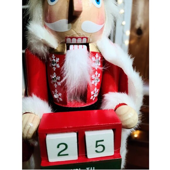 Santa Christmas Nutcracker Soldier Wooden Statue Holiday Decor Table Decoration - Picture 9 of 12